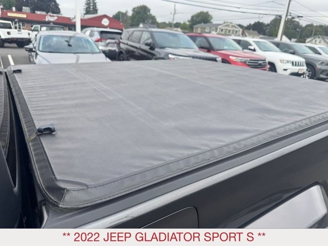 2022 Jeep Gladiator Sport photo 20