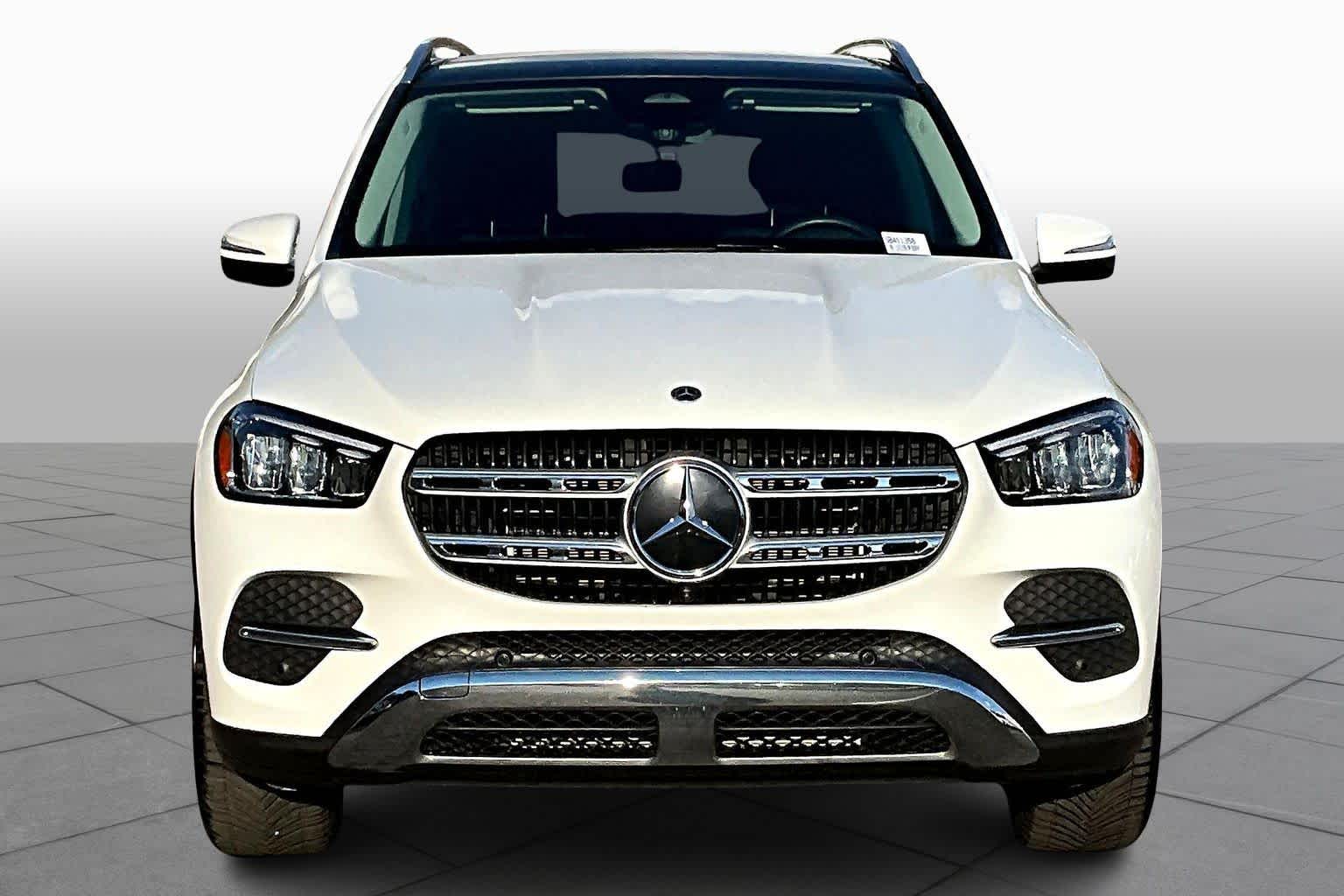 2025 Mercedes Benz GLE 350 4MATIC photo 3