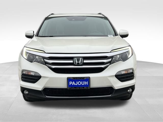 2018 Honda Pilot Touring photo 2