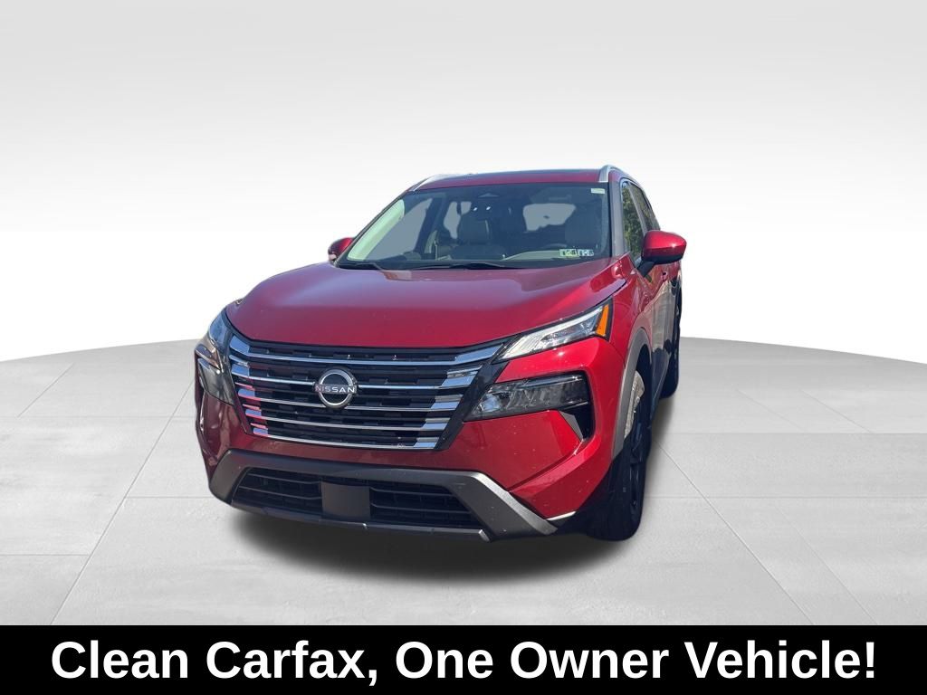 2024 Nissan Rogue SV photo 3