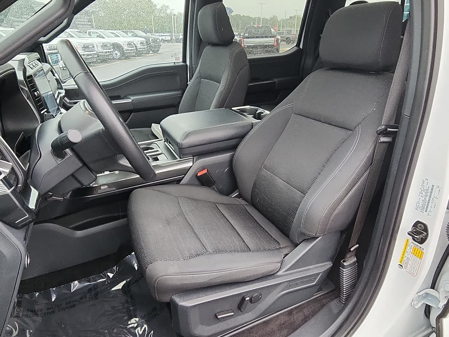 2022 Ford F-150 XLT photo 10