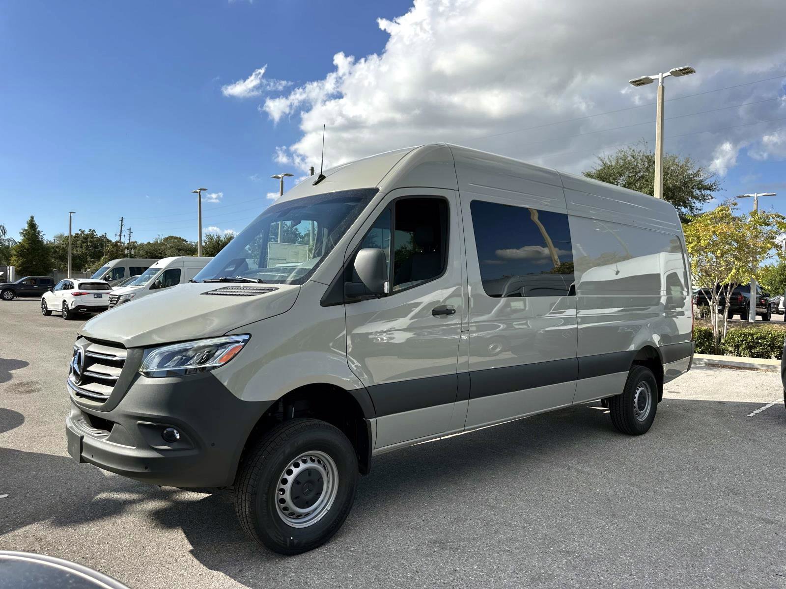 2026 Mercedes-Benz Sprinter Cargo Van Base's photo