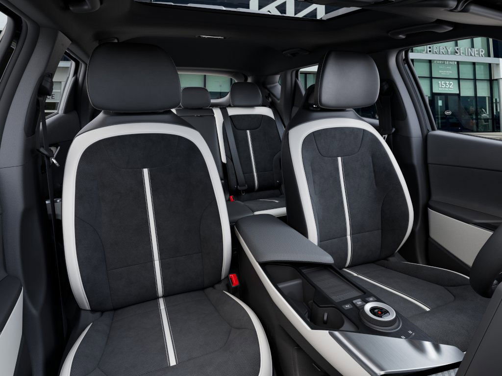 2025 Kia EV6 GT-Line photo 15