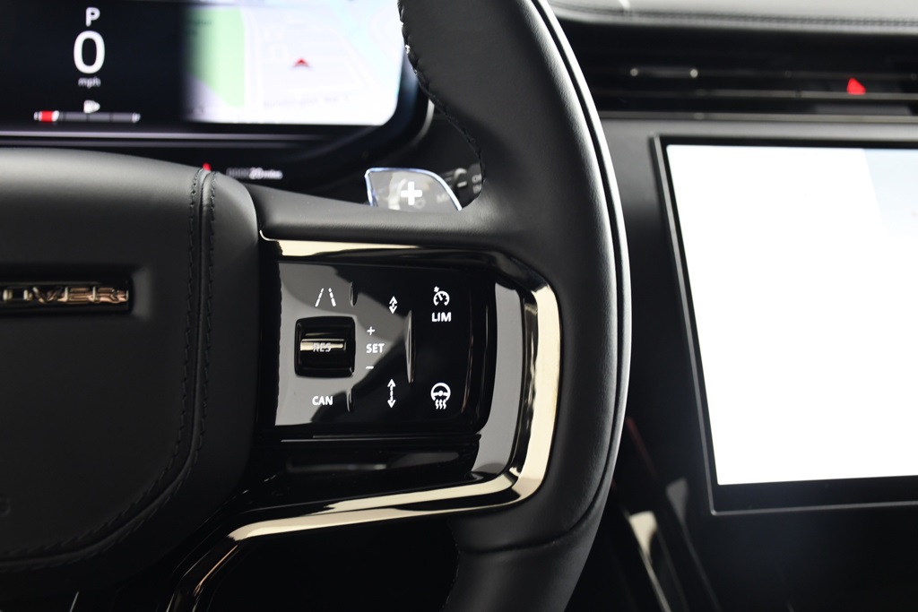2025 Land Rover Range Rover Sport photo 31