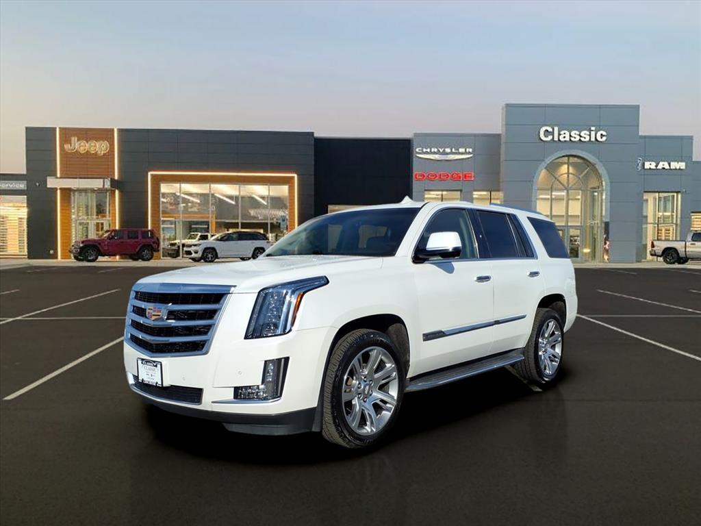 2016 Cadillac Escalade Premium's photo