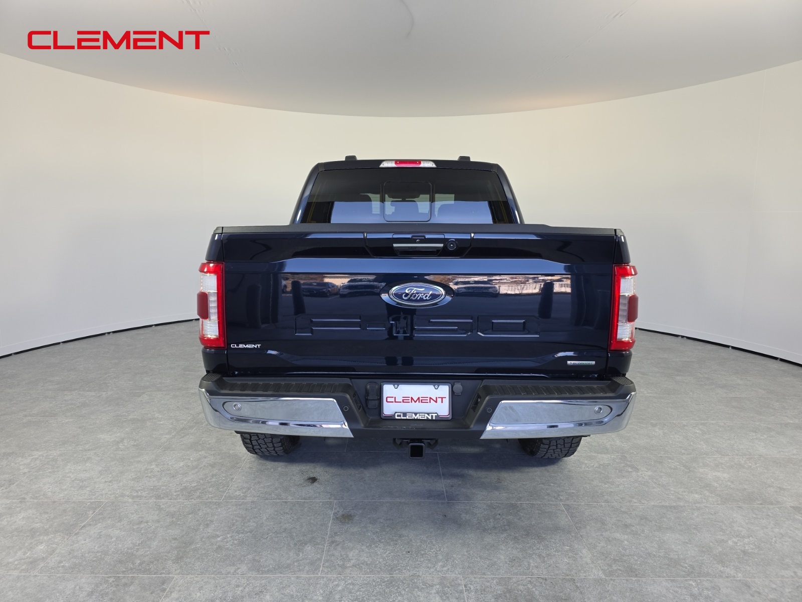 2023 Ford F-150 Lariat photo 2