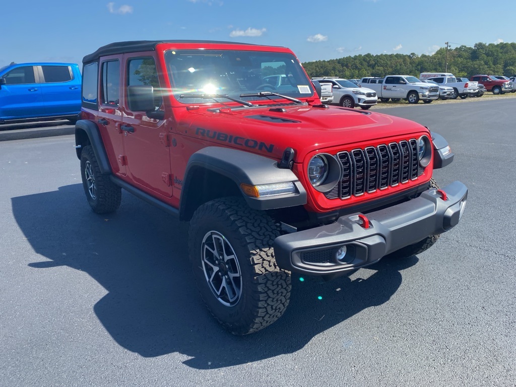 2025 Jeep Wrangler Rubicon photo 3
