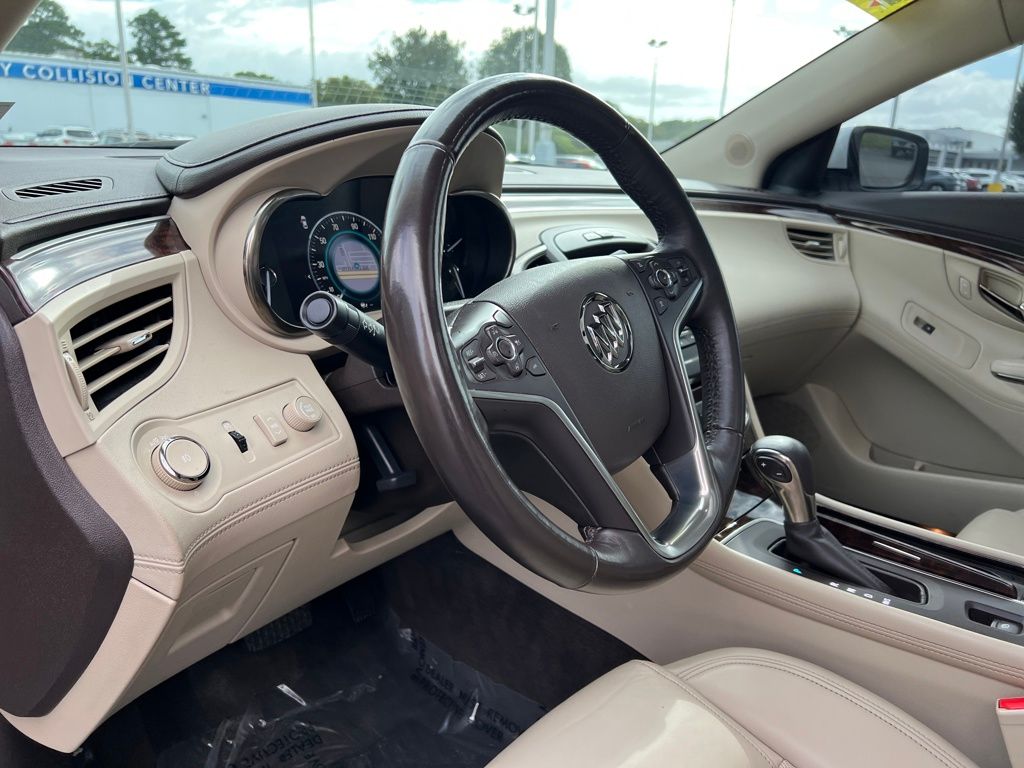 2015 Buick LaCrosse Premium II photo 11