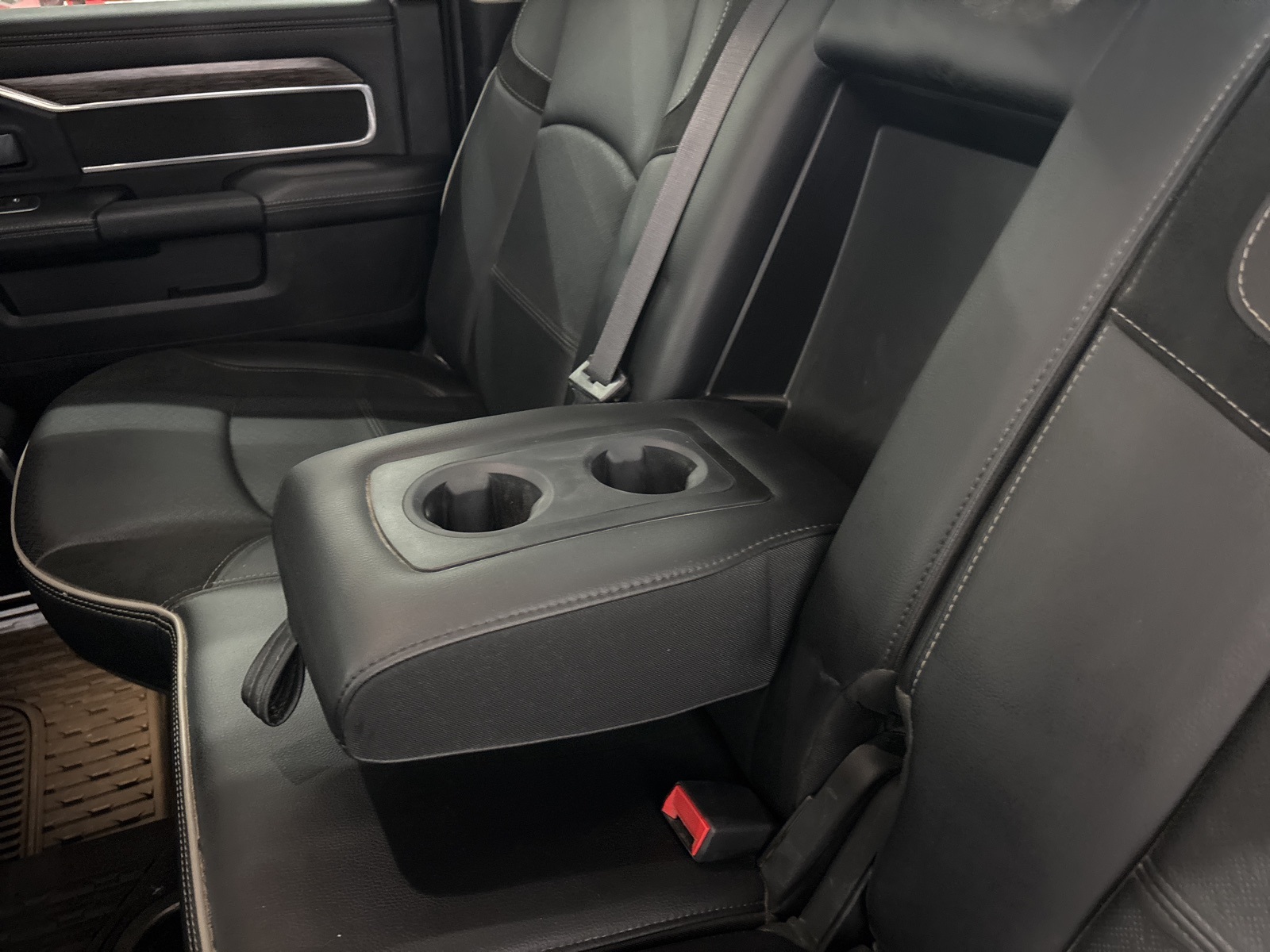 2021 Ram 2500 Laramie photo 27