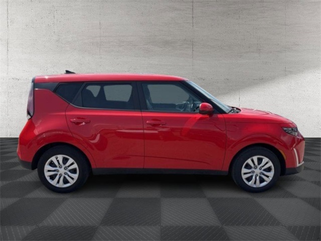 2023 Kia Soul LX photo 8