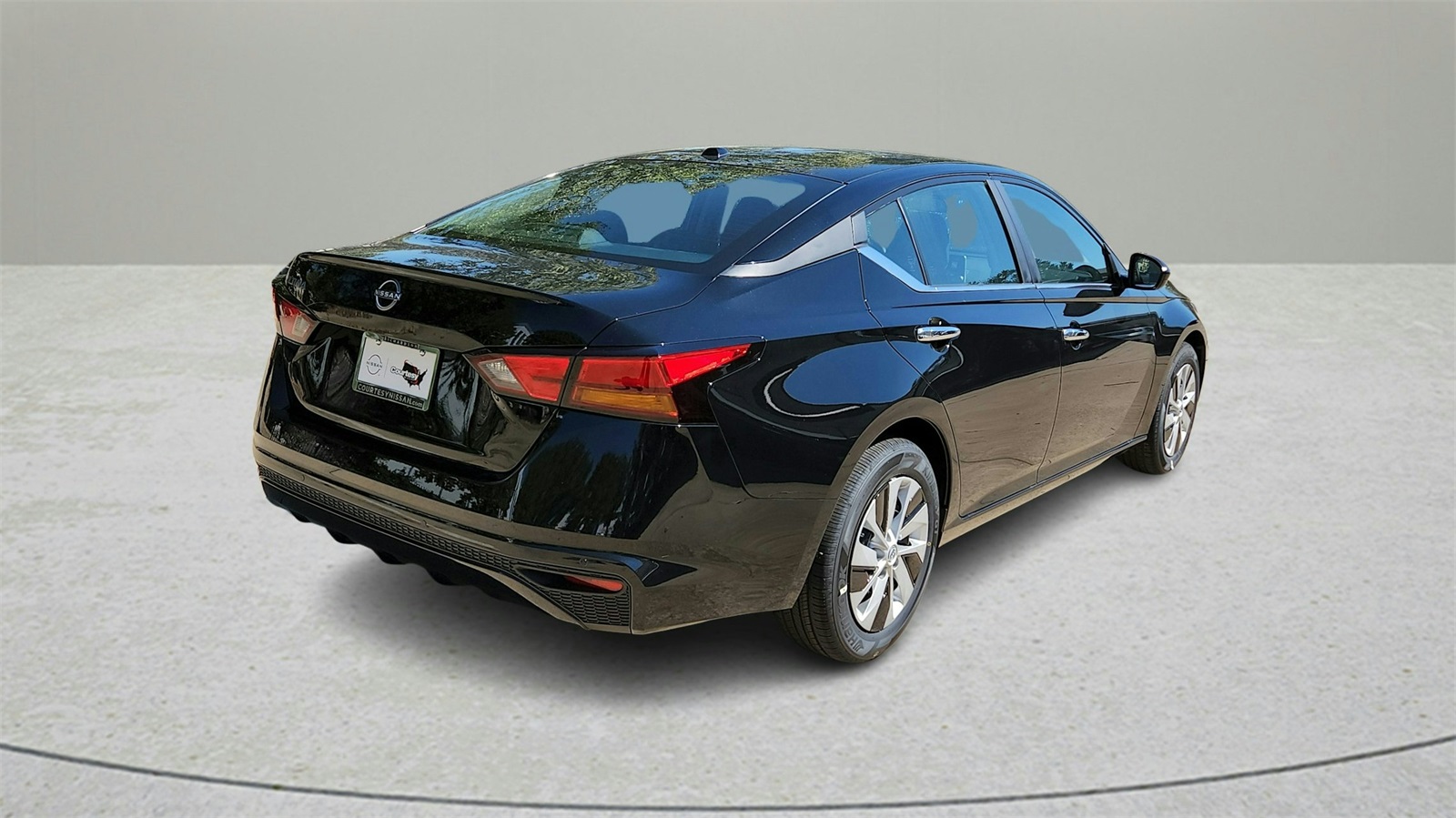 2025 Nissan Altima 2.5 S photo 3