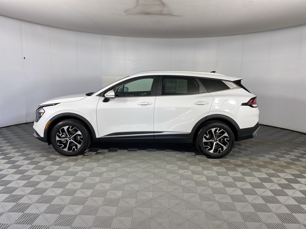 2023 Kia Sportage EX photo 13