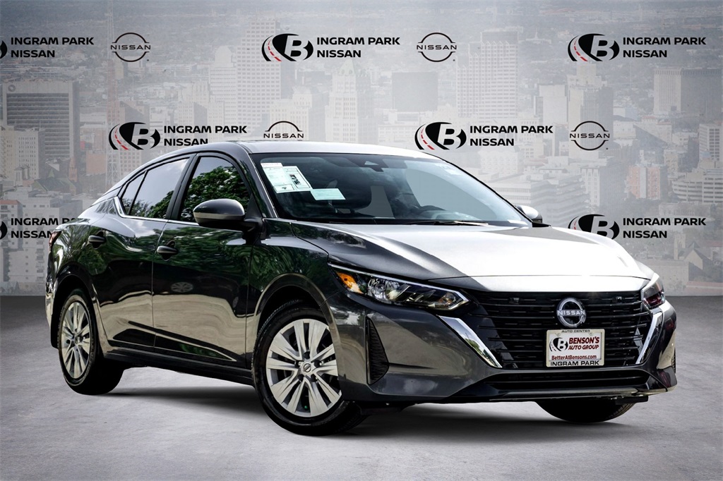 2025 Nissan Sentra S's photo