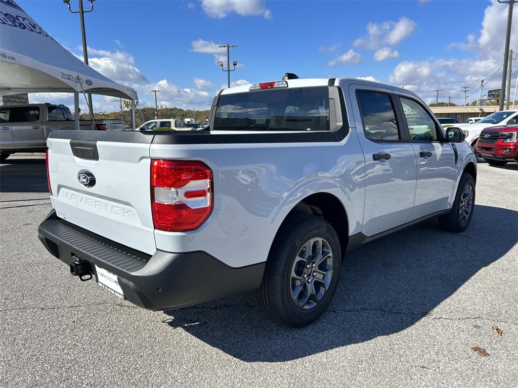 2025 Ford Maverick XLT photo 3