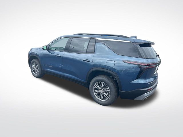 2026 Chevrolet Traverse photo 2