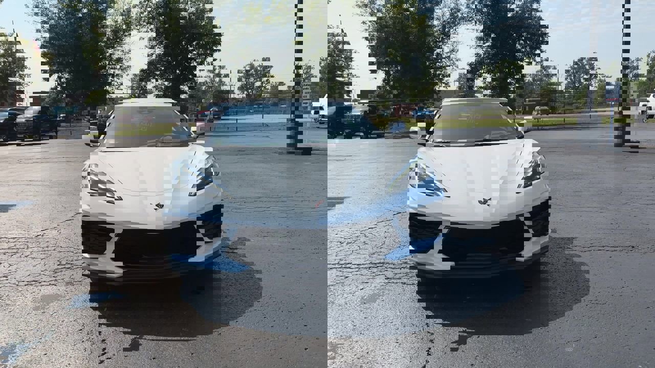 2024 Chevrolet Corvette Stingray 1LT photo 3