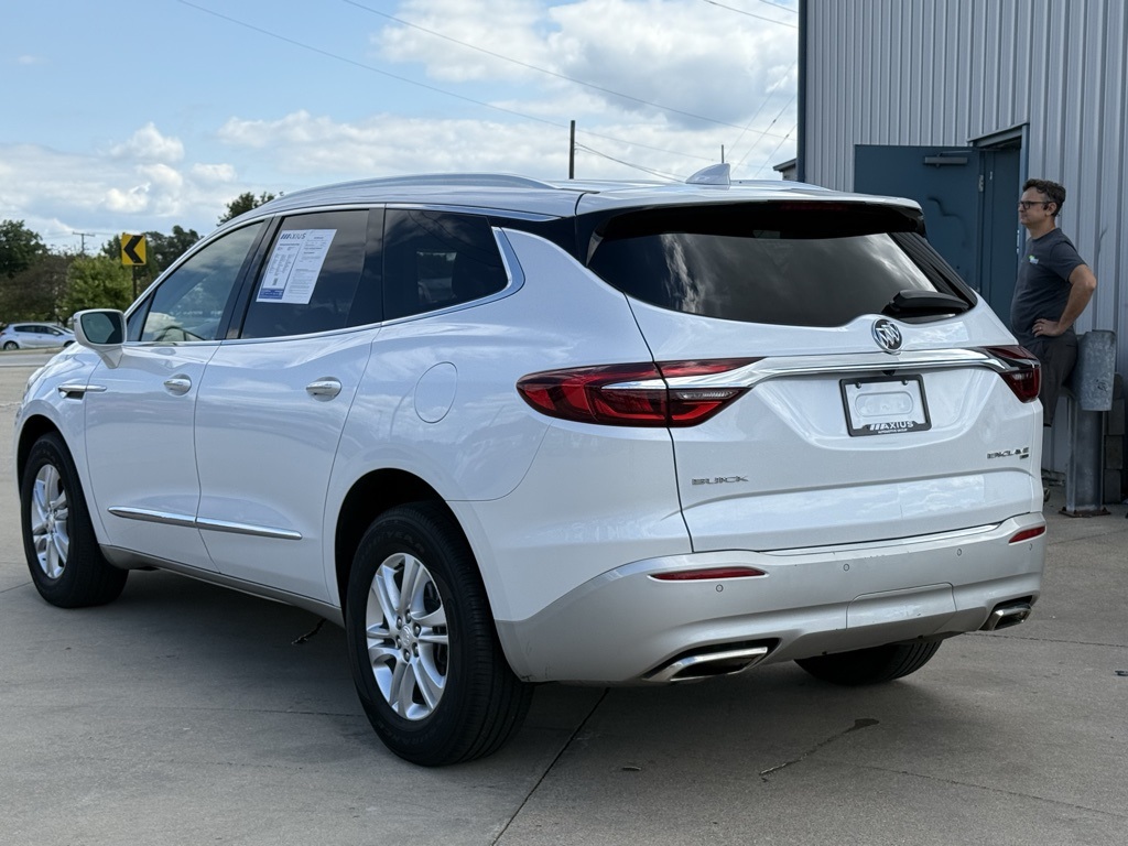 2018 Buick Enclave Premium photo 4