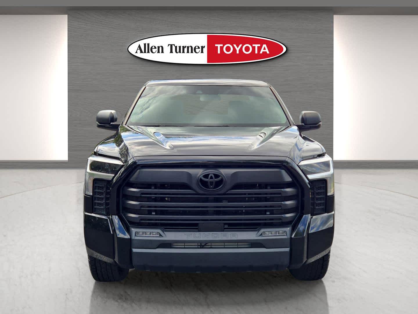 2023 Toyota Tundra SR5 photo 4