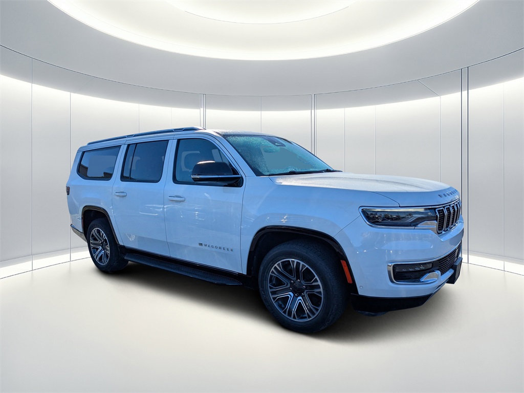 2024 Jeep Wagoneer L Series II's photo