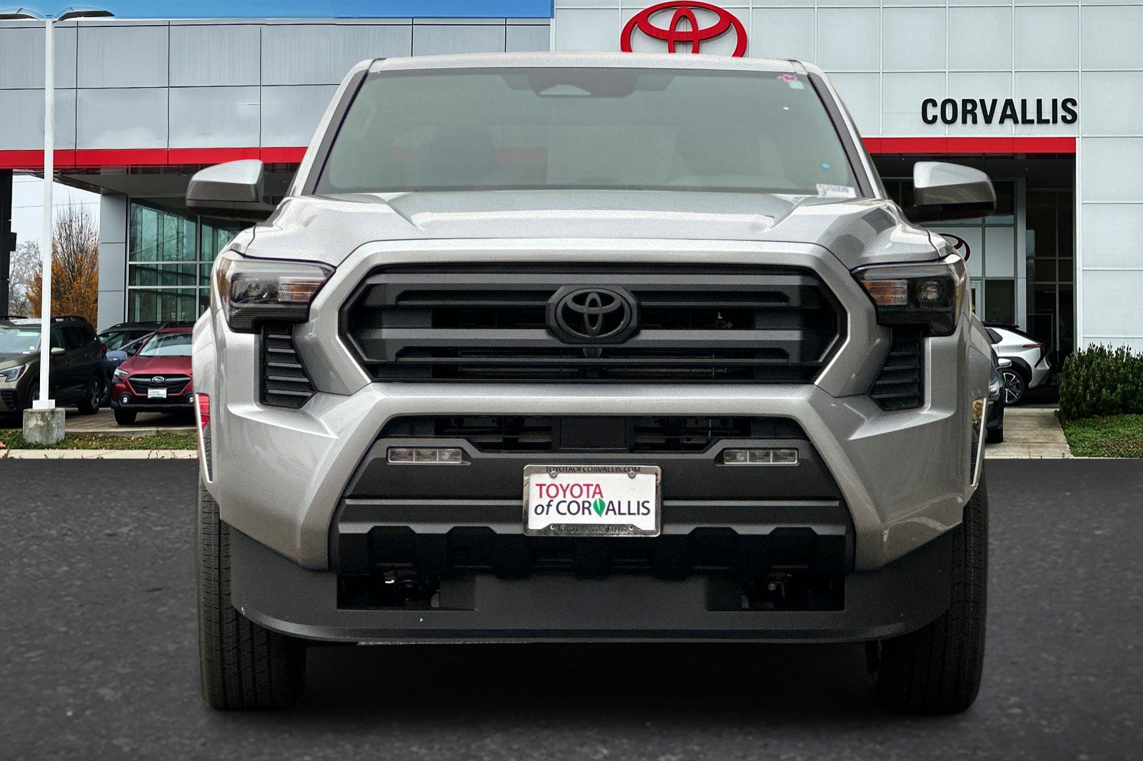 2025 Toyota Tacoma SR5 Double Cab photo 2