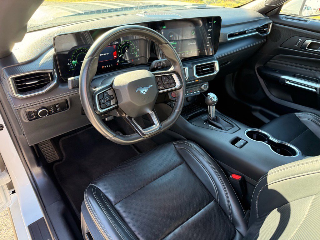 2024 Ford Mustang EcoBoost Premium photo 10