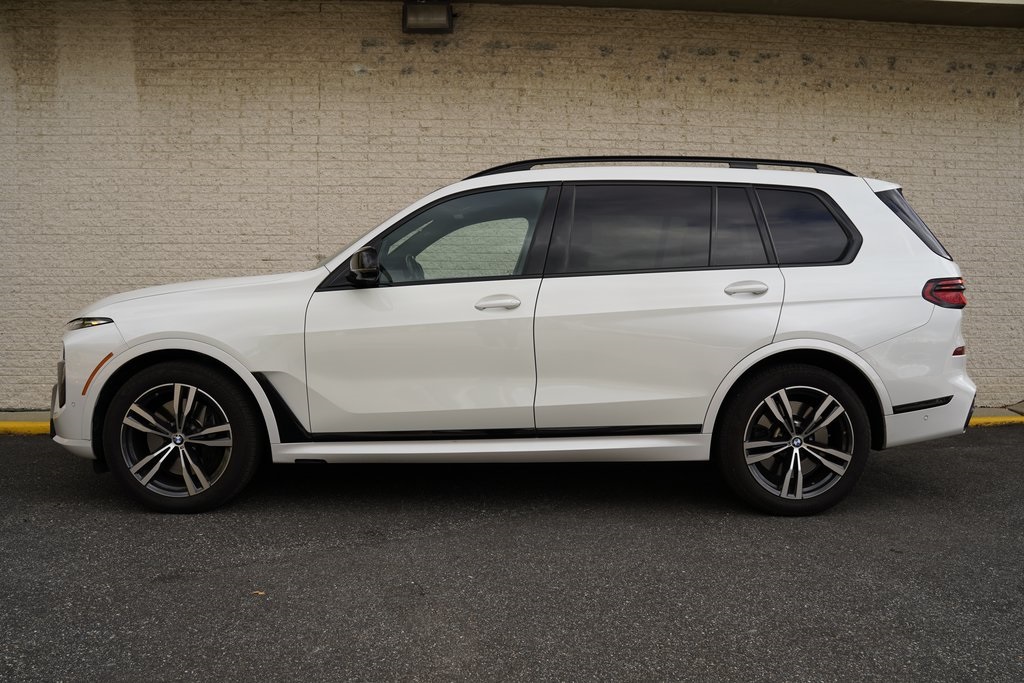2023 Bmw X7 M60i photo 3