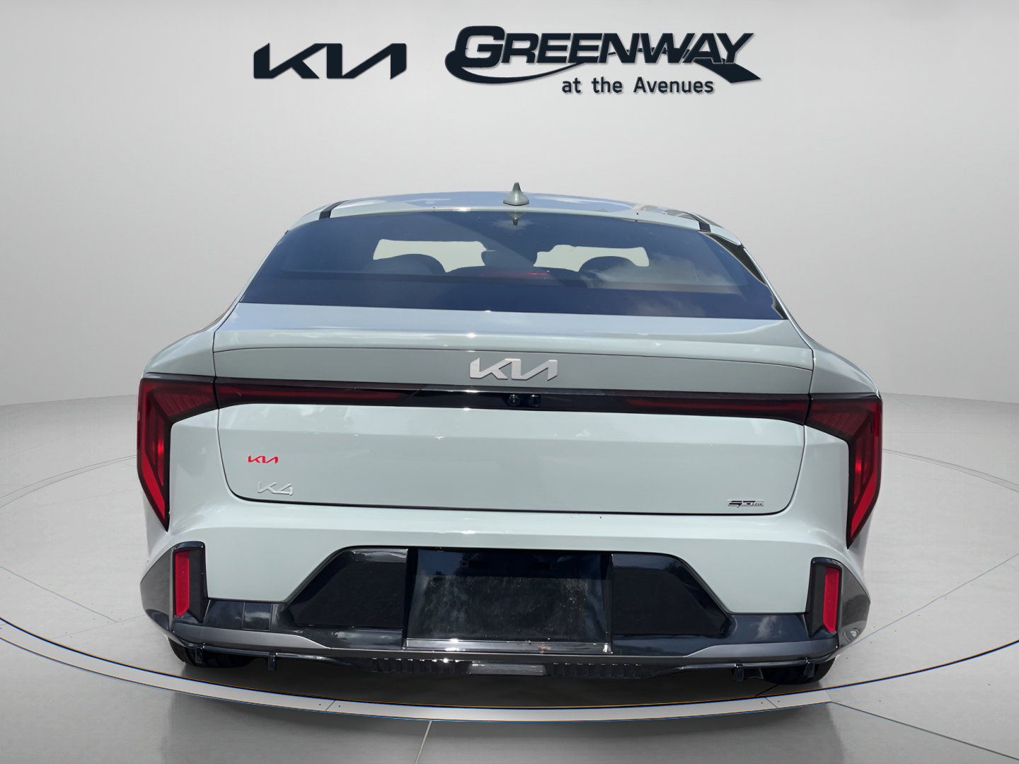 2025 Kia K4 GT-Line photo 3