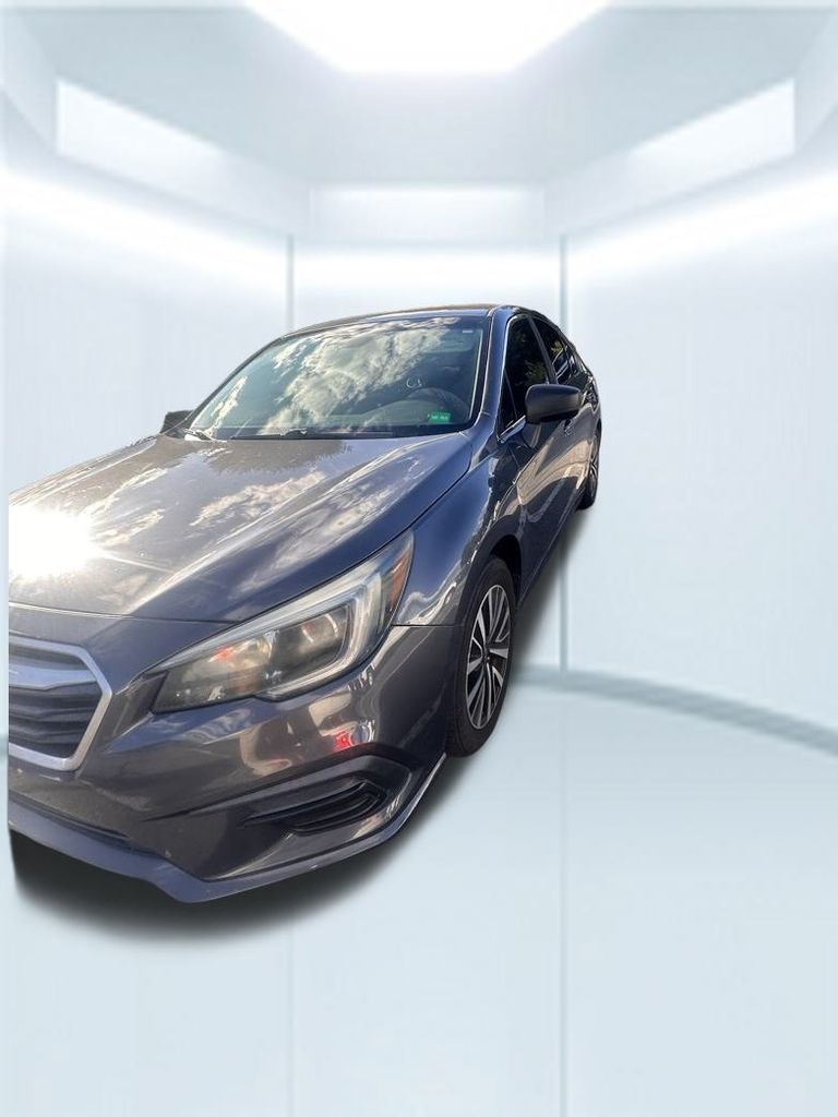 2019 Subaru Legacy 2.5i photo 3