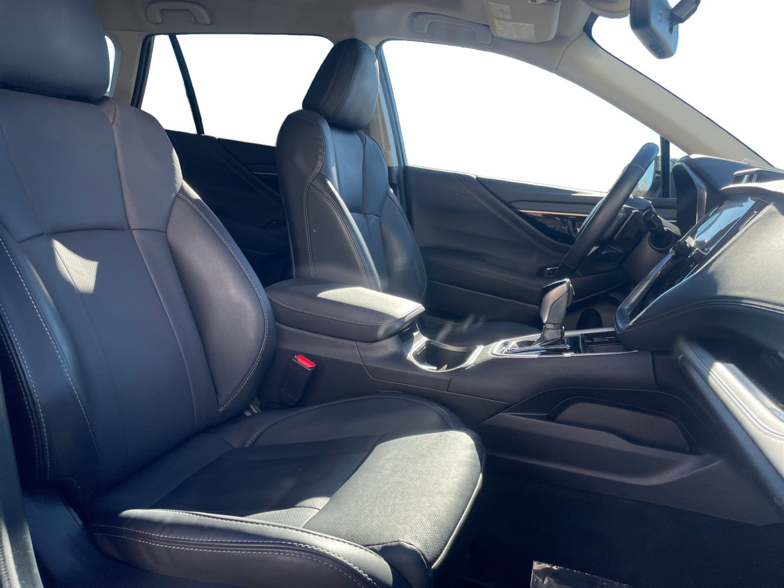 Used 2022 Subaru Outback Limited with VIN 4S4BTANC8N3256283 for sale in Kansas City