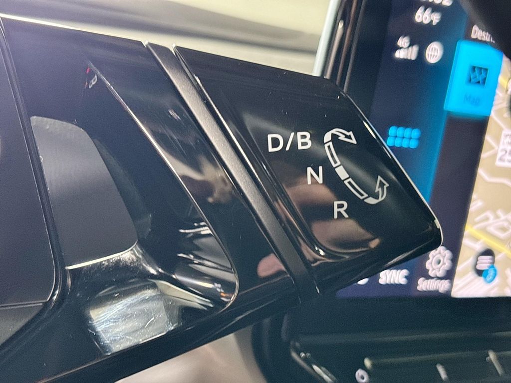 2023 Volkswagen ID.4 S photo 18