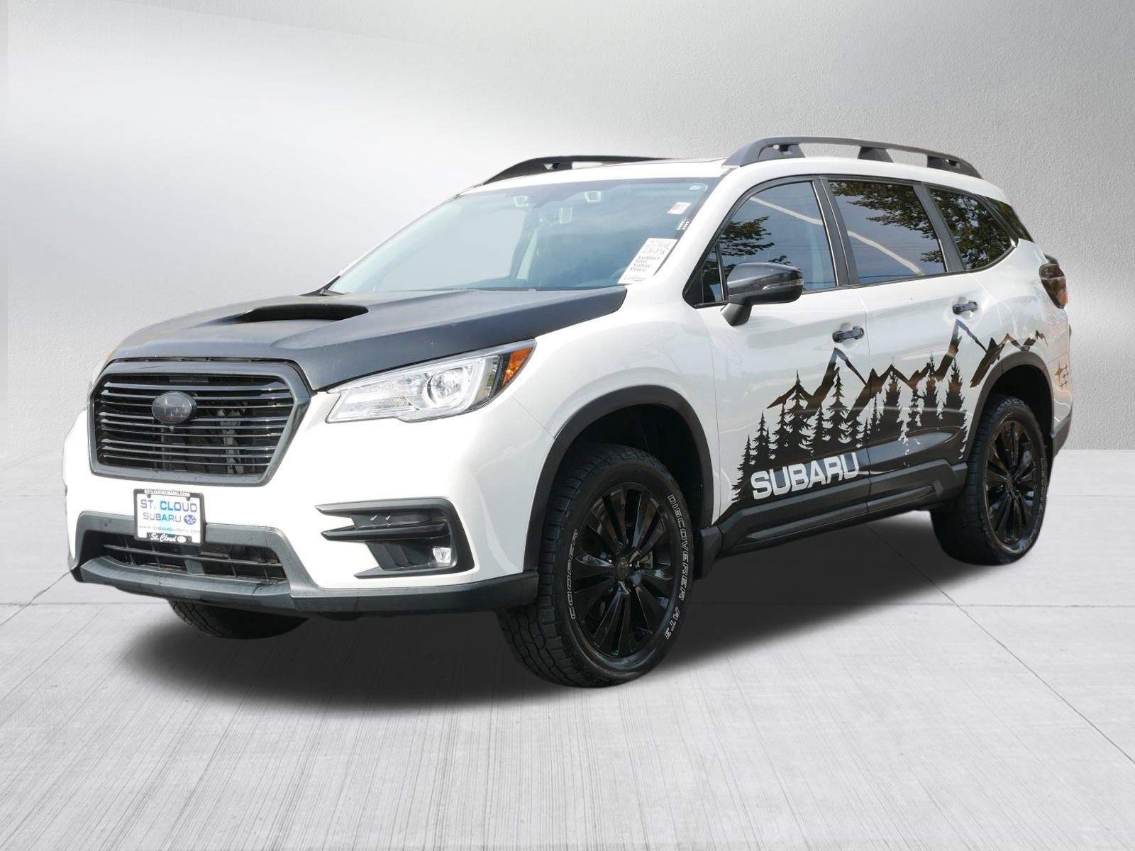 2021 Subaru Ascent Touring photo 3