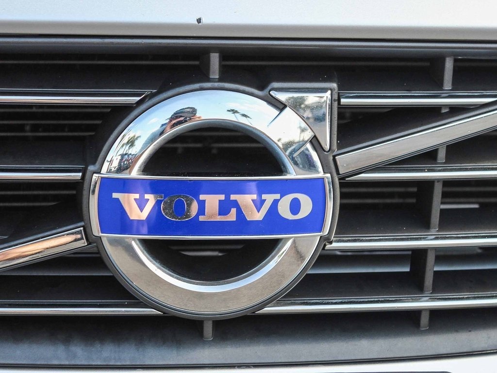 2015 Volvo S60 T5 Premier photo 10