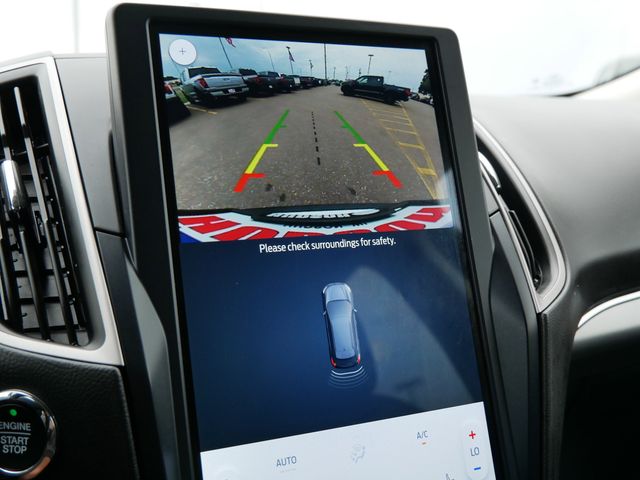 2022 Ford Edge SEL photo 27