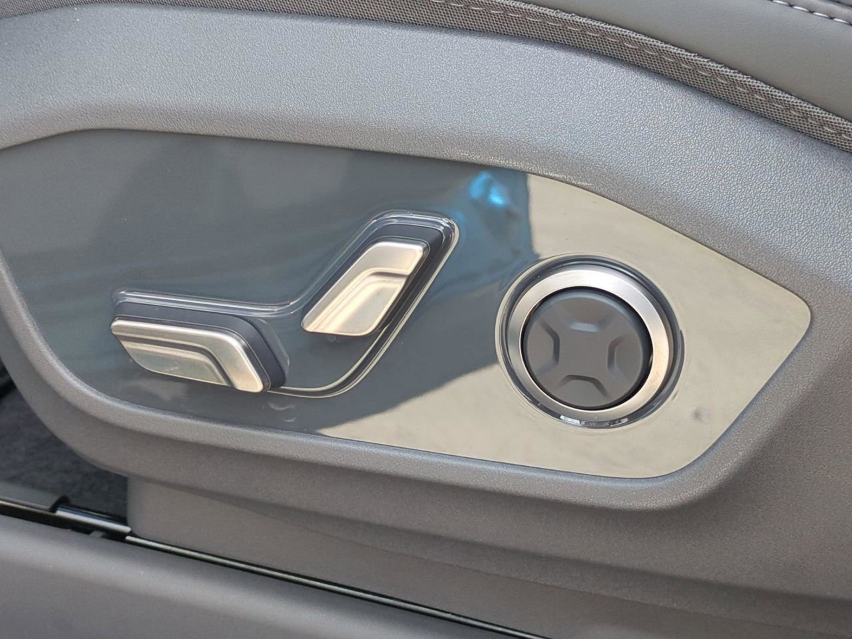 2026 Kia EV9 Wind photo 20