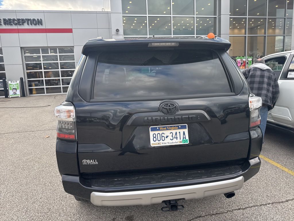 2024 Toyota 4Runner TRD Off-Road Premium photo 4