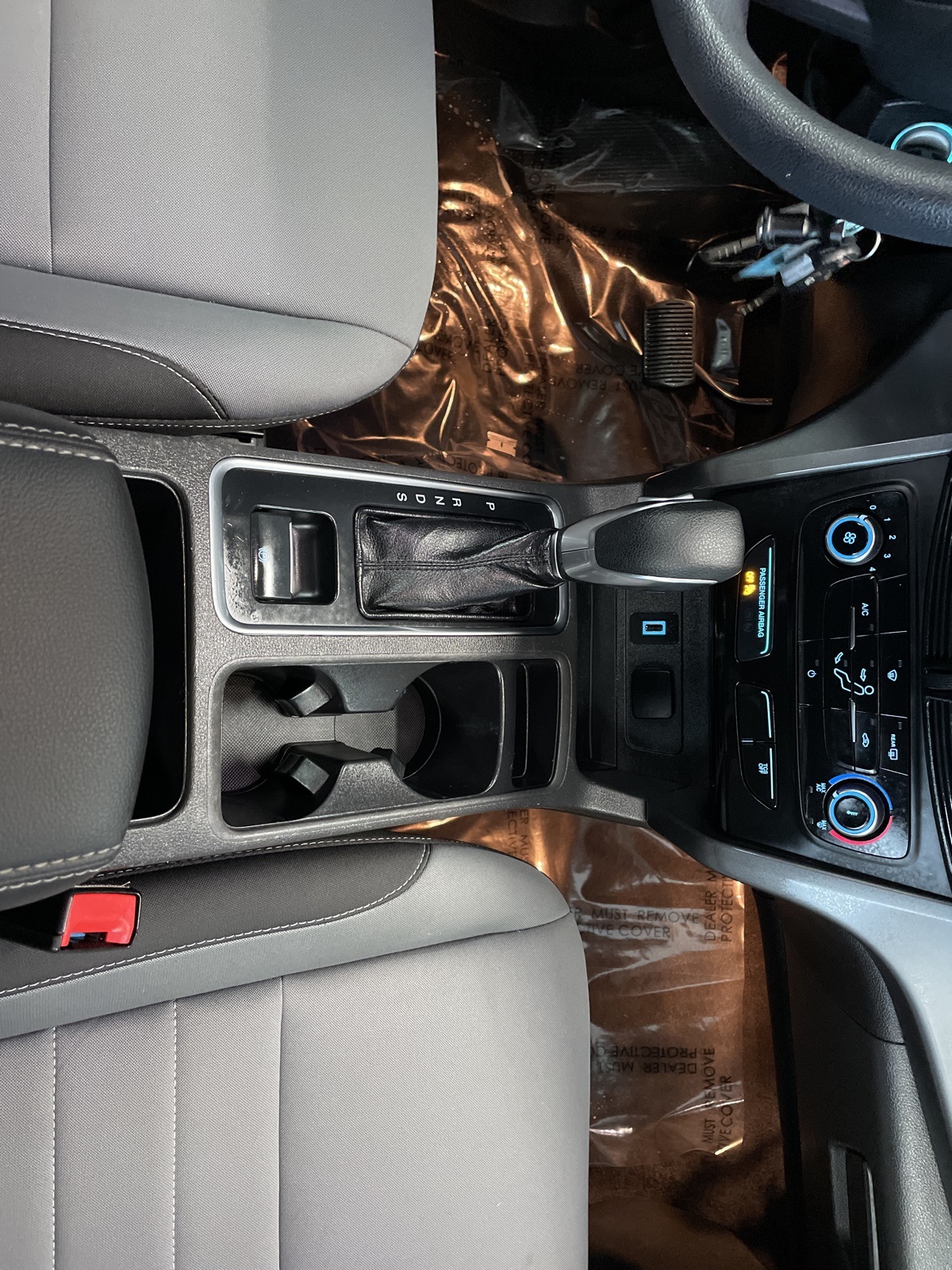 2019 Ford Escape S photo 33