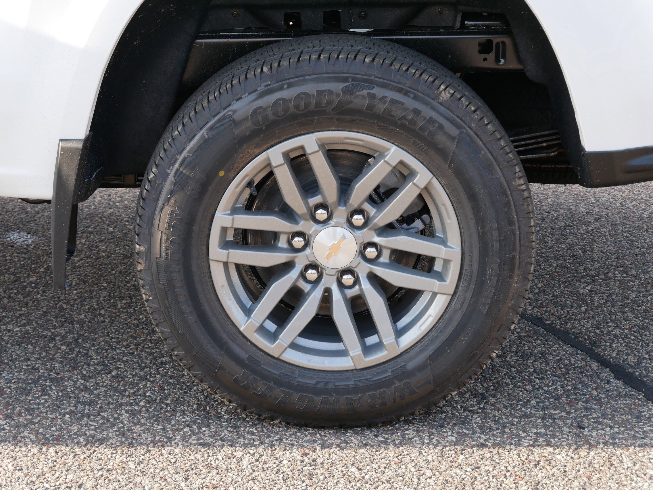 2026 Chevrolet Colorado LT photo 3