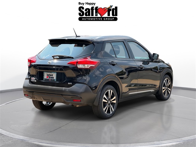 2019 Nissan Kicks SR photo 8