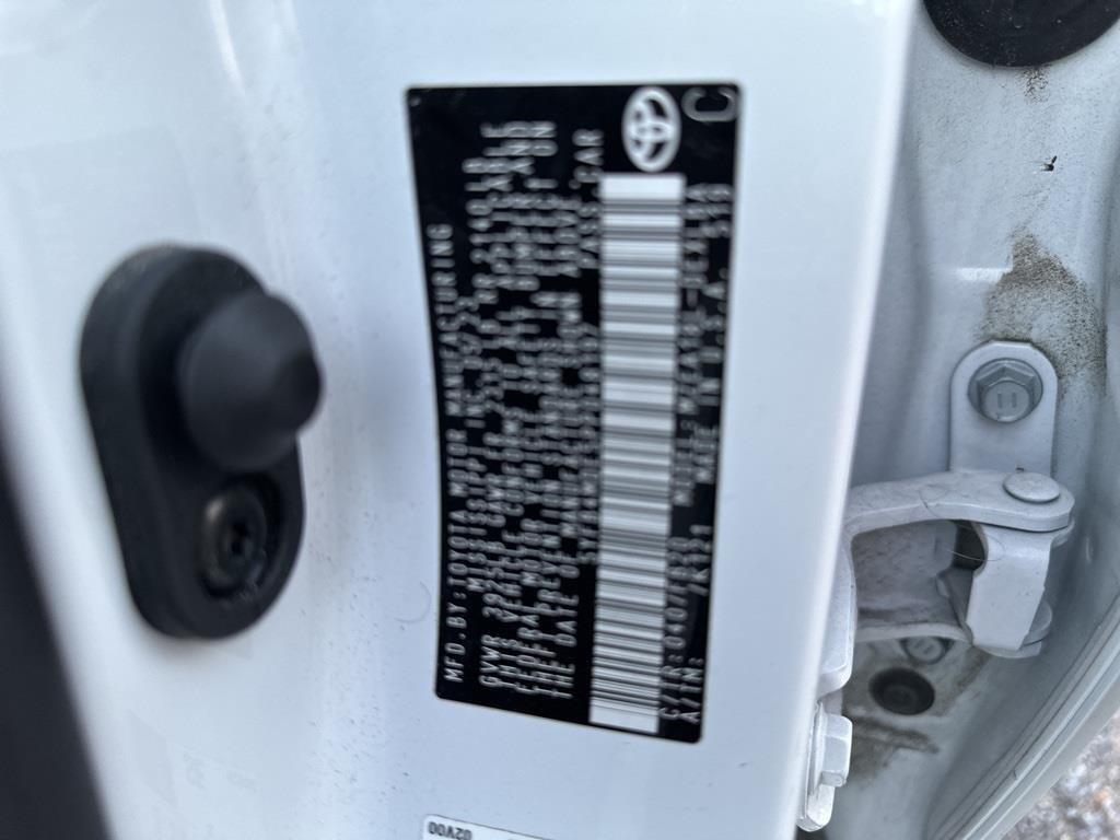 2023 Toyota Corolla LE photo 20