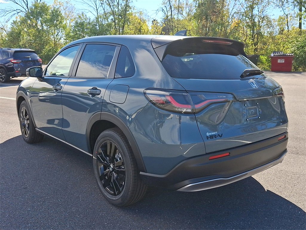 2026 Honda HR-V Sport photo 3