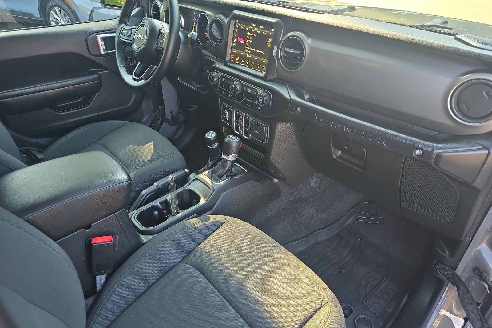 2021 Jeep Wrangler Unlimited Willys photo 16