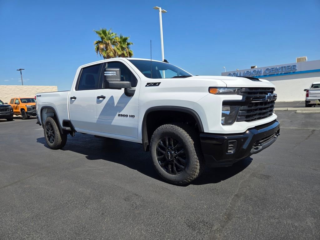 2025 Chevrolet Silverado 2500HD Custom's photo