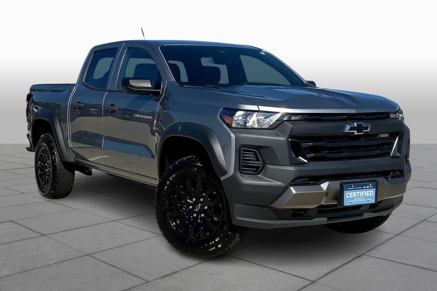 2023 Chevrolet Colorado Trail Boss photo 2
