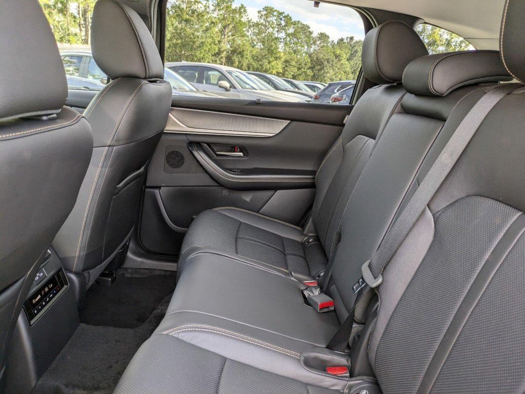 2025 Mazda CX-90 3.3 Turbo Preferred photo 14