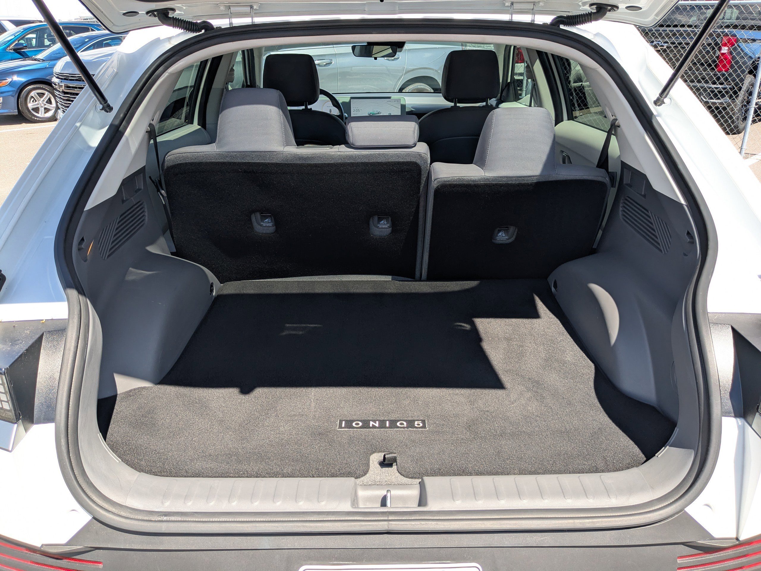 2023 Hyundai Ioniq 5 SE Standard Range photo 12