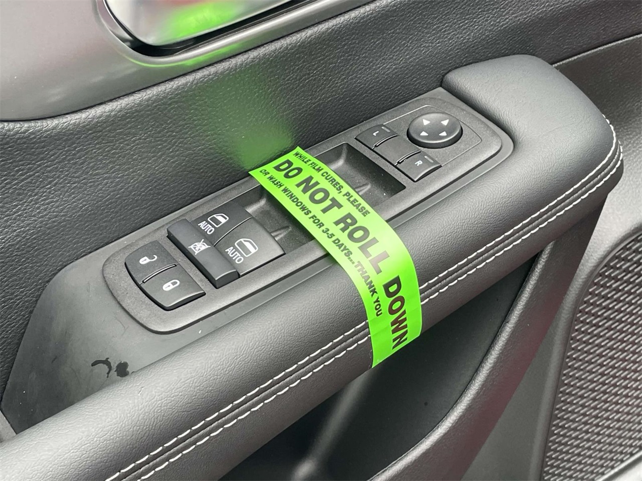 2026 Chrysler Voyager LX photo 21