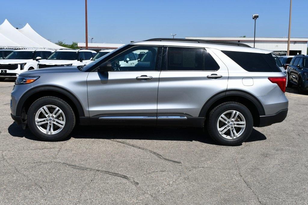 2023 Ford Explorer XLT photo 4