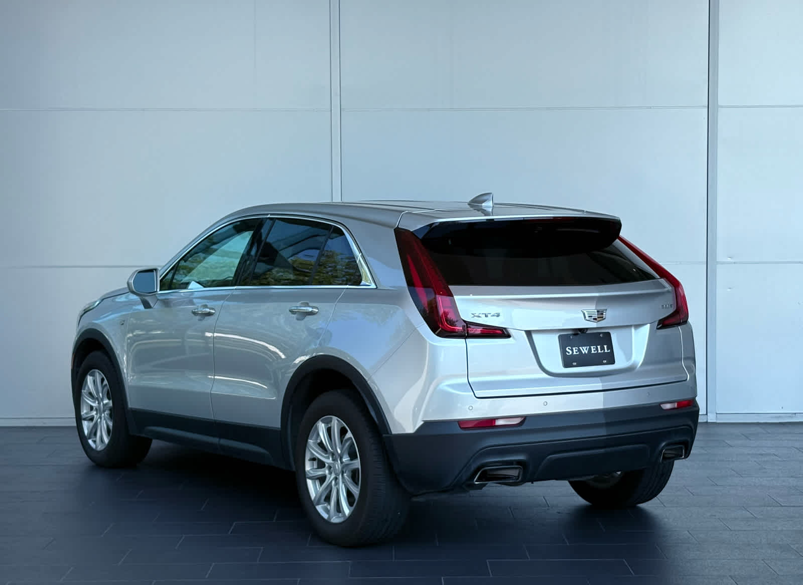 2020 Cadillac XT4 Luxury photo 6