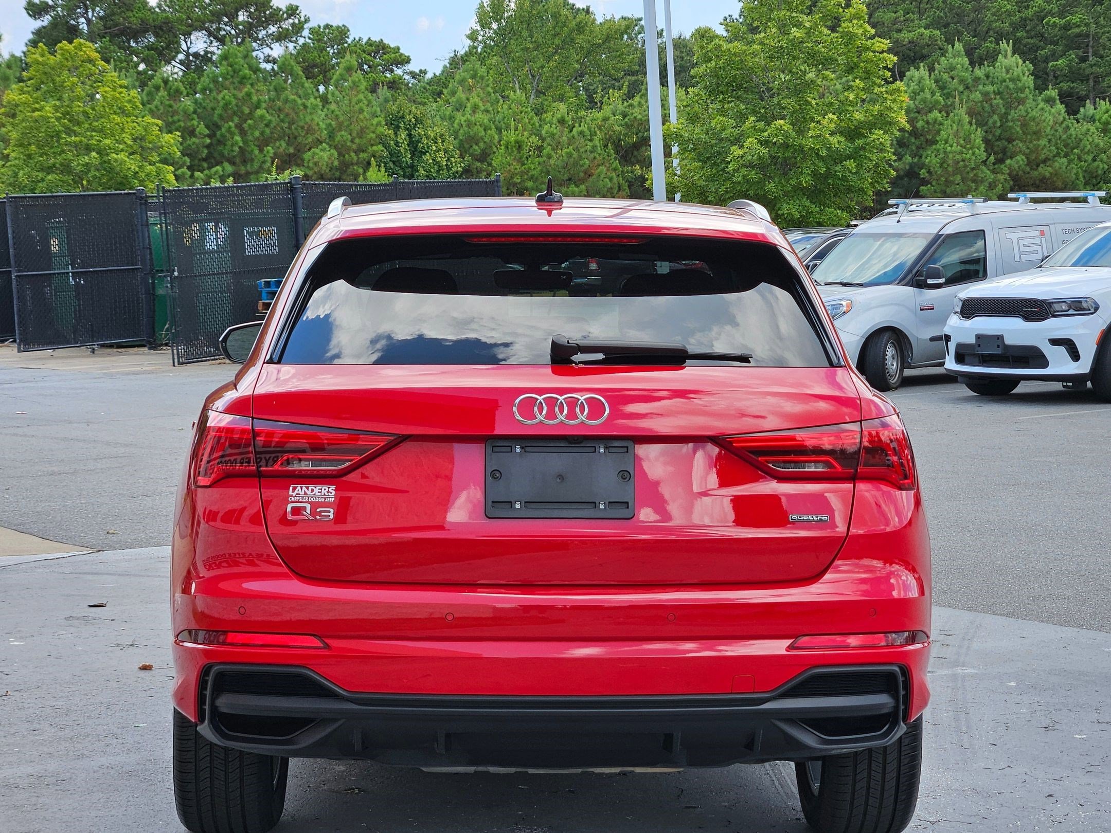 2024 Audi Q3 S line Premium photo 3