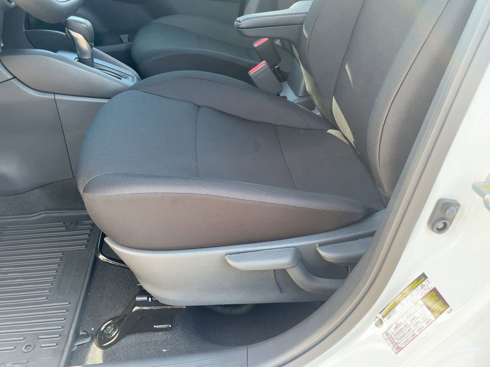2025 Nissan Kicks Play S photo 13